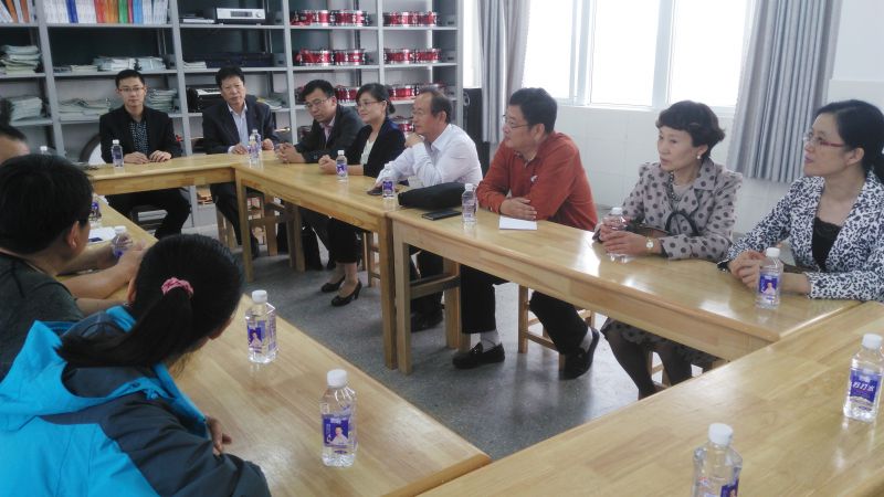 致公党江苏连云港市新浦支部赴浦南镇太平小学开展调研暨助学活动1.jpg