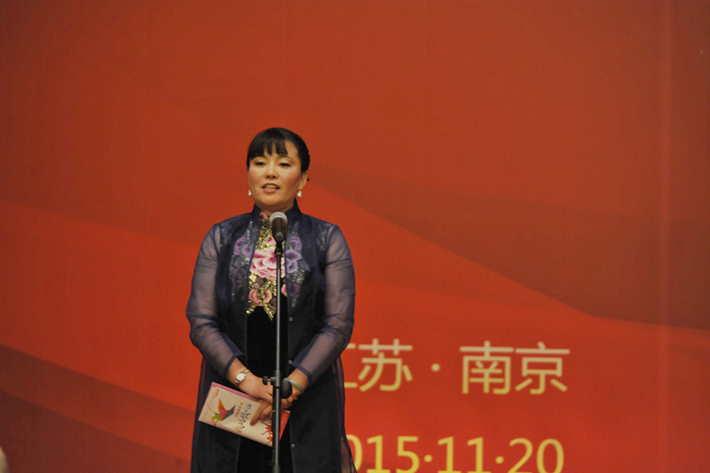 龚静1_副本.jpg