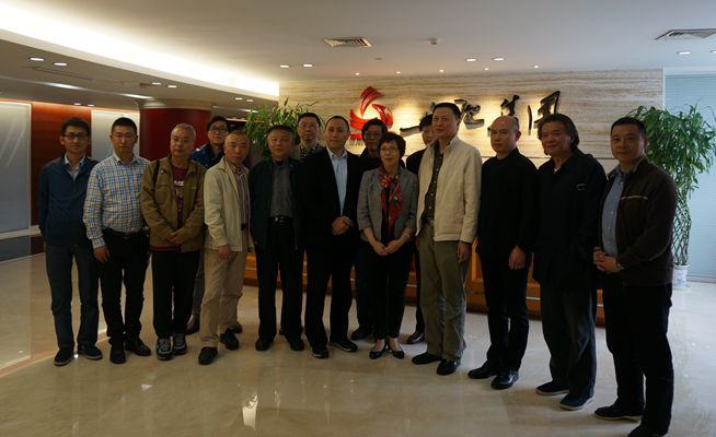 两地交流人员合影.jpg