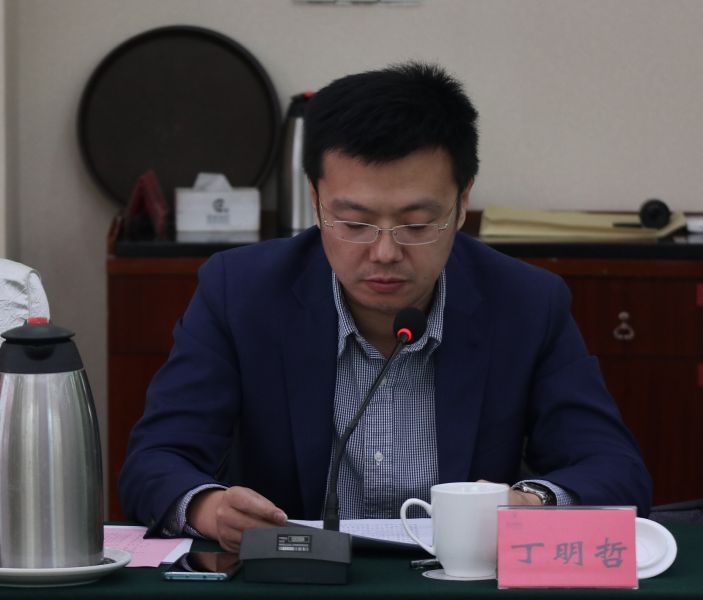 丁明哲.jpg