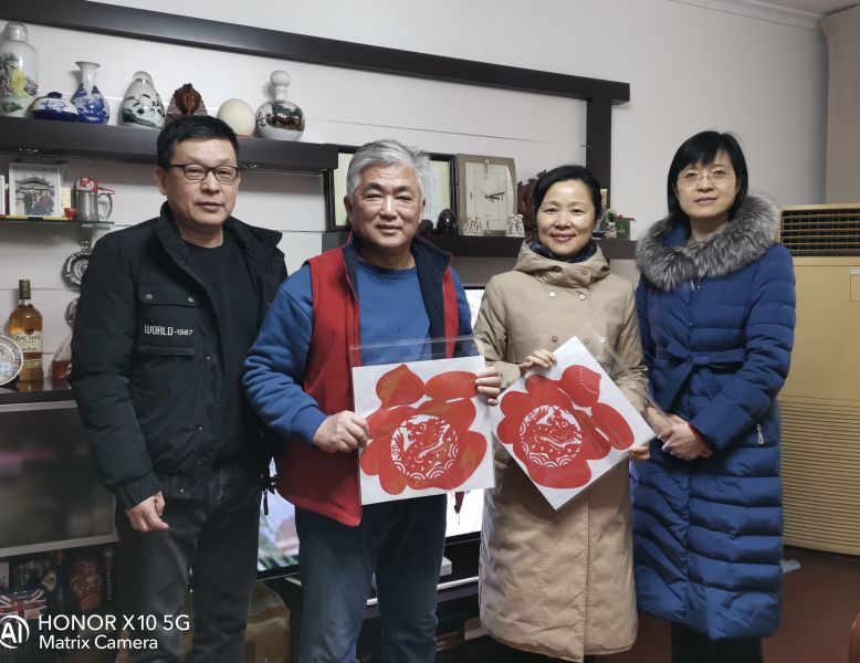 高健走访慰问离退休老主委2.jpg