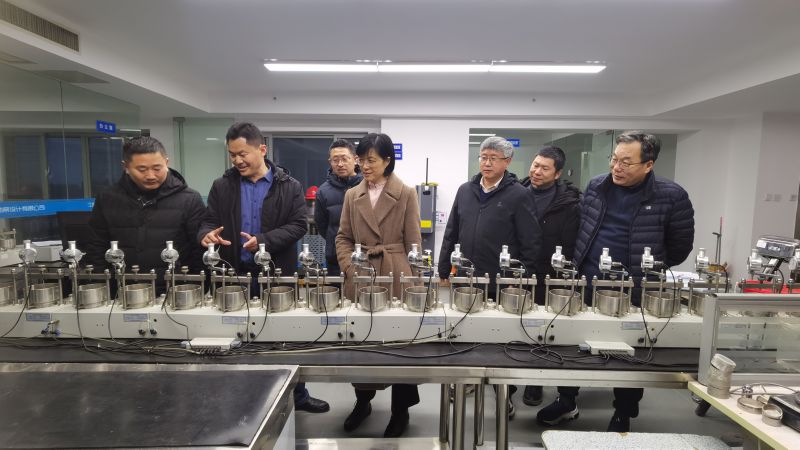 16.致公党连云港市委会赴民营企业开展调研活动1.jpg